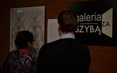 galeria za szybą